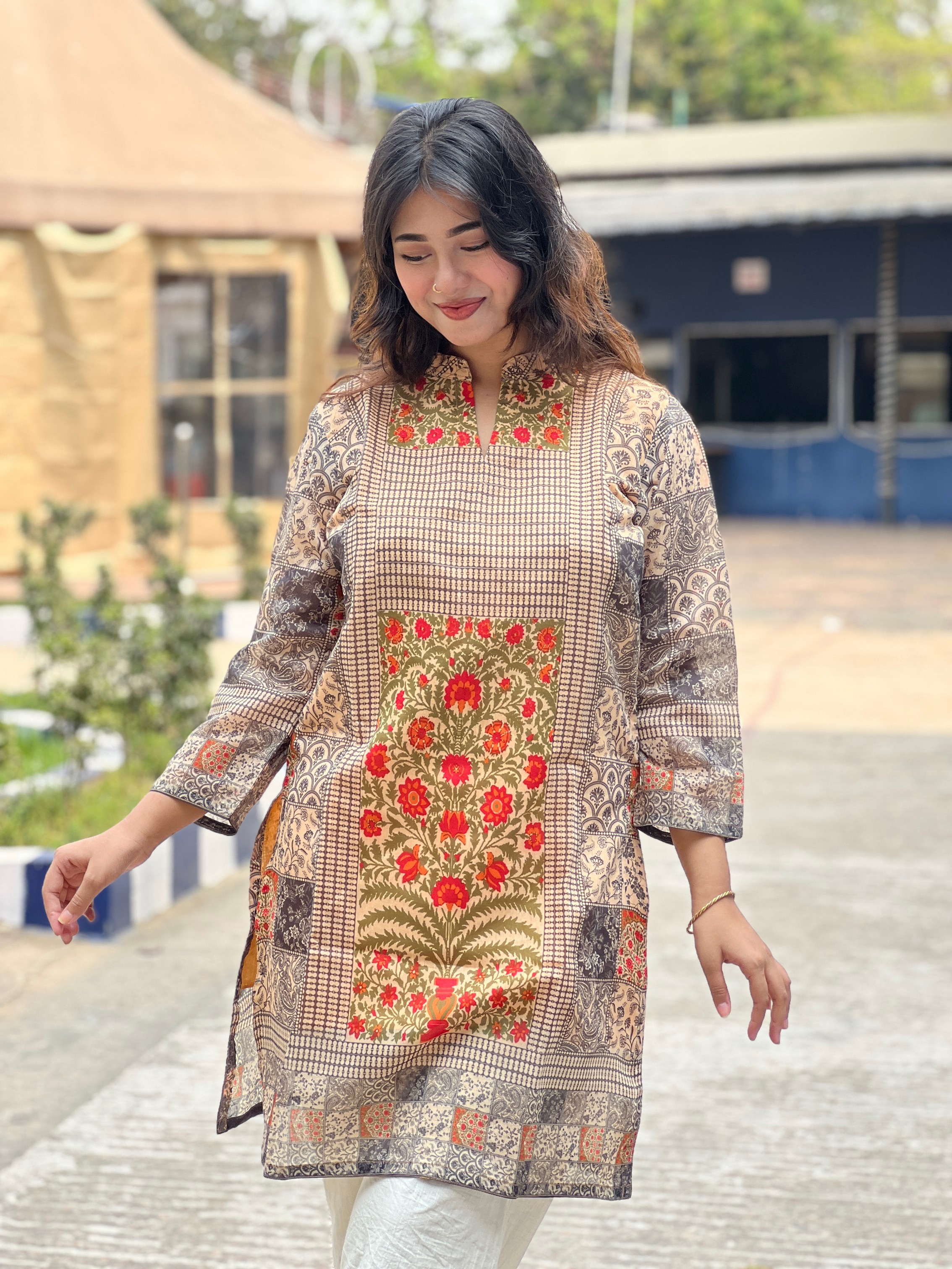 শর্ট অর্গানজা সিল্ক কুর্তি KM - 121